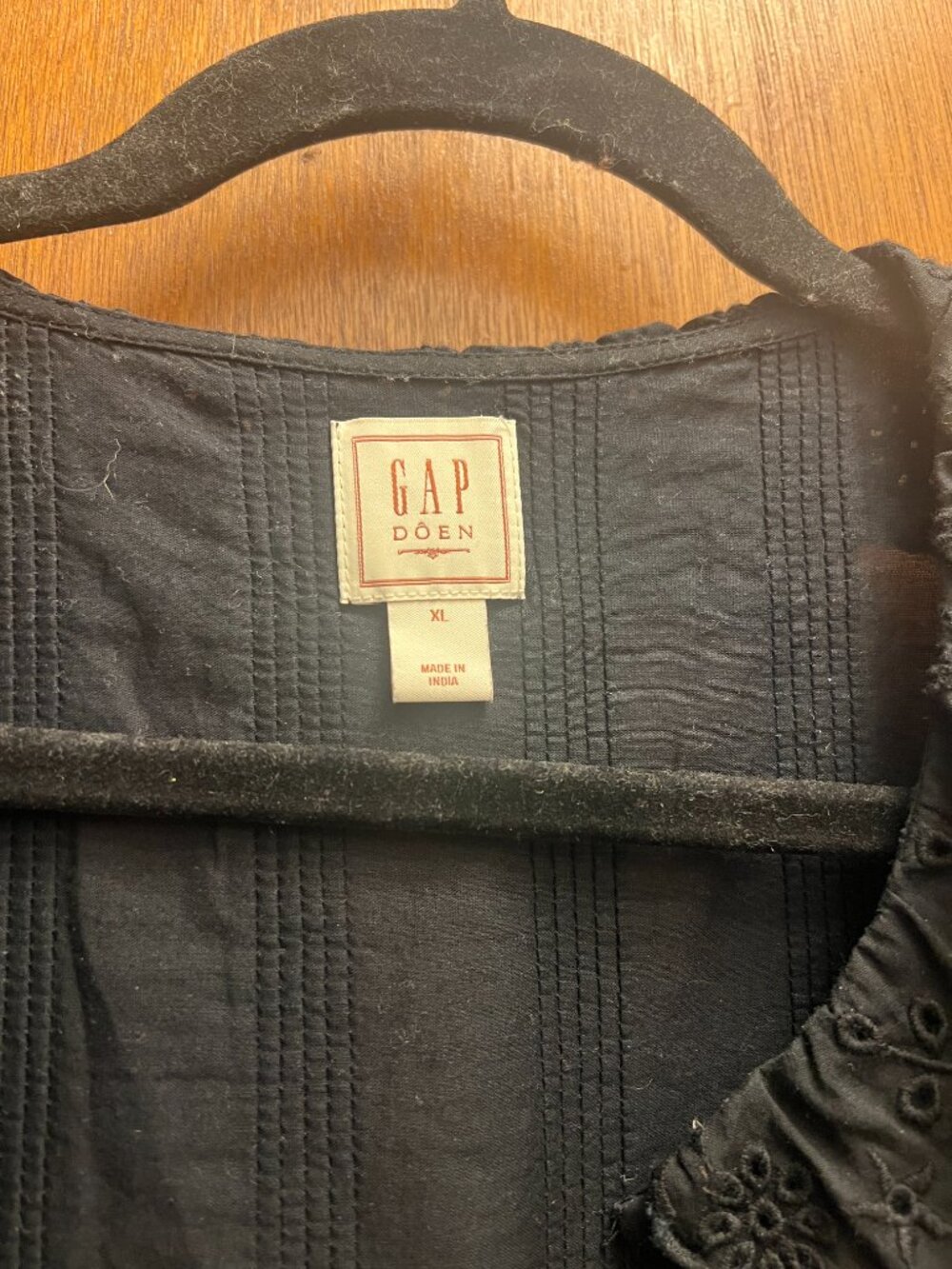 Doen x Gap Black Collared Eyelet Blouse Size XL - Picture 4 of 4